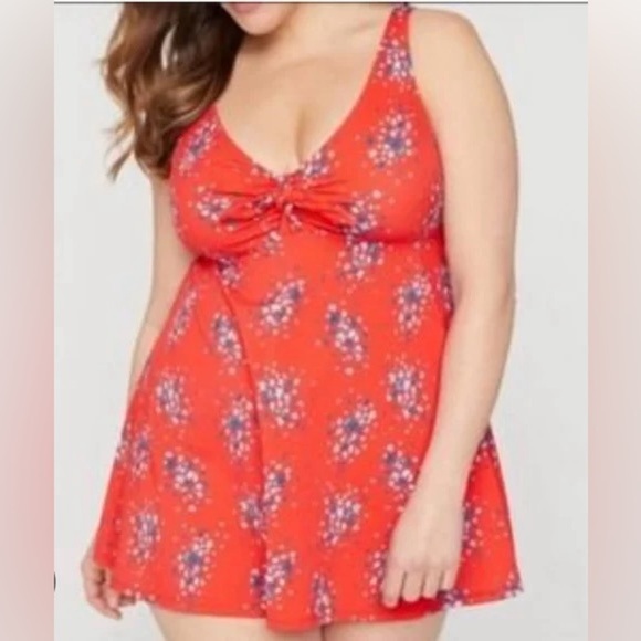 Red Floral Swim Top Tankini Ruched Front Swimsuit Top Summer Vacation - Picture 2 of 4